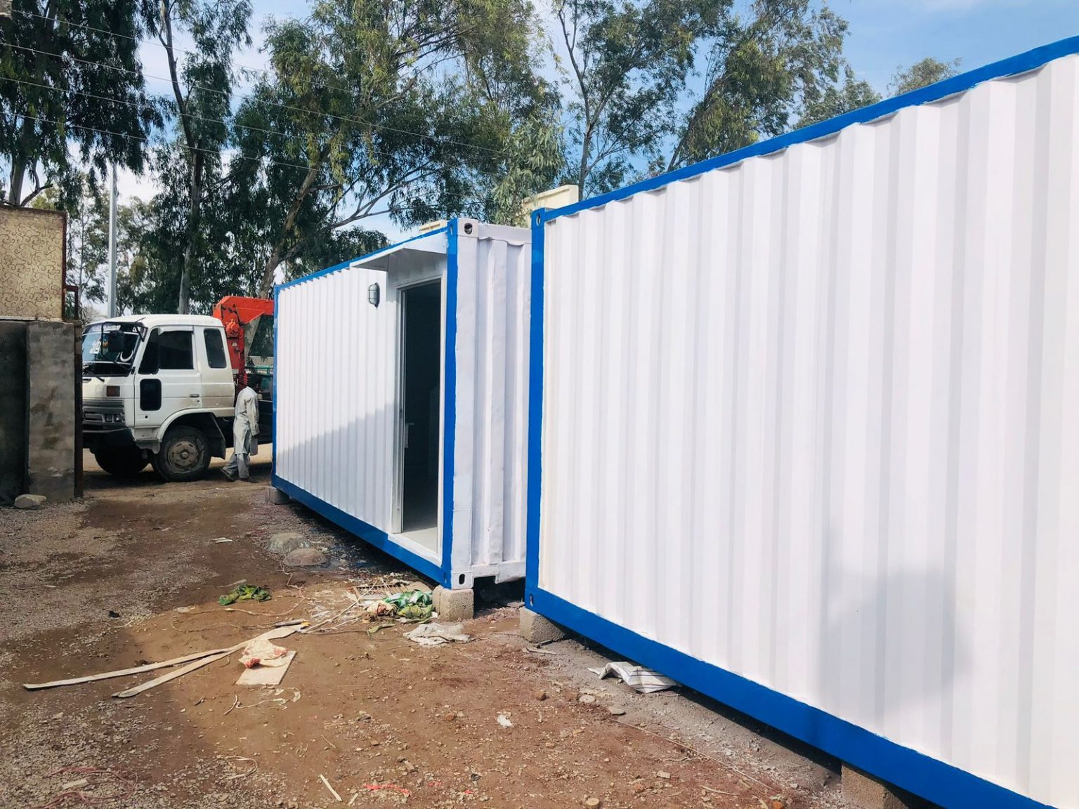 Prefab For Containers - Universal Fiberglass Industry